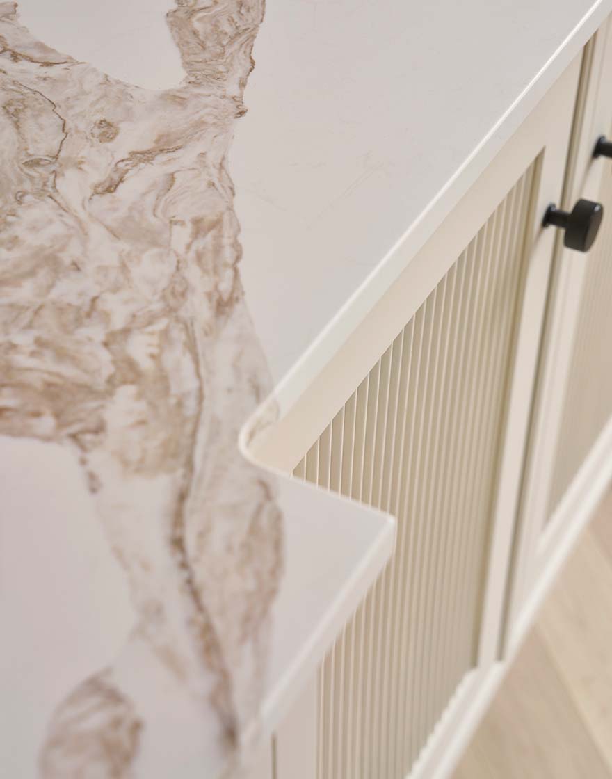 Tunbridge Wells Kent Shaker Lyon Framed Details